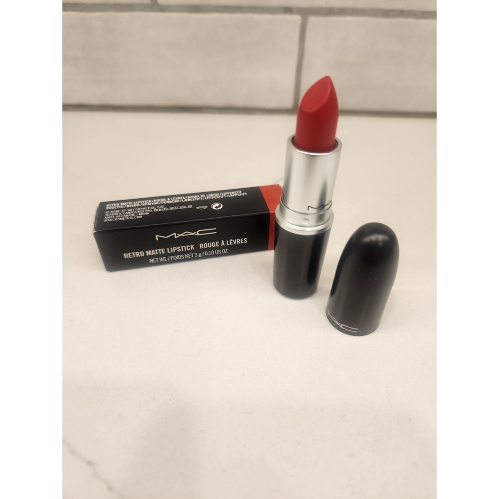 MAC Cosmetics Retro Matte Lipstick #702 Dangerous 0.1oz / 3g